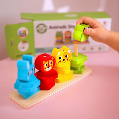 Montessori Puzzle Pyramid With Animals
